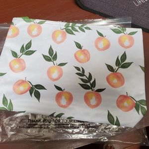 Thirty-One Zipper Pouch Peach